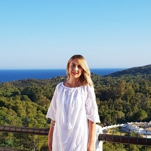 Meet your Posher, Deborah